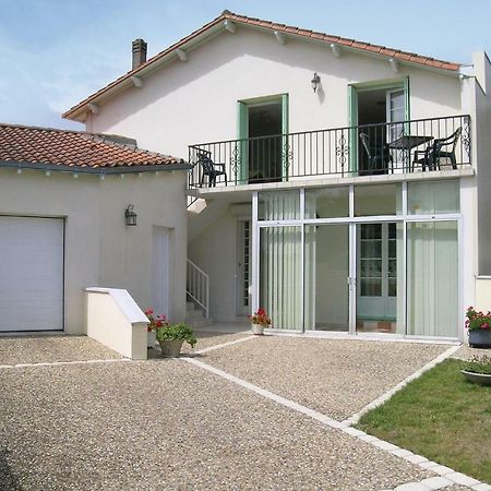 Amazing Apartment In Vaux Sur Mer With Wifi Extérieur photo