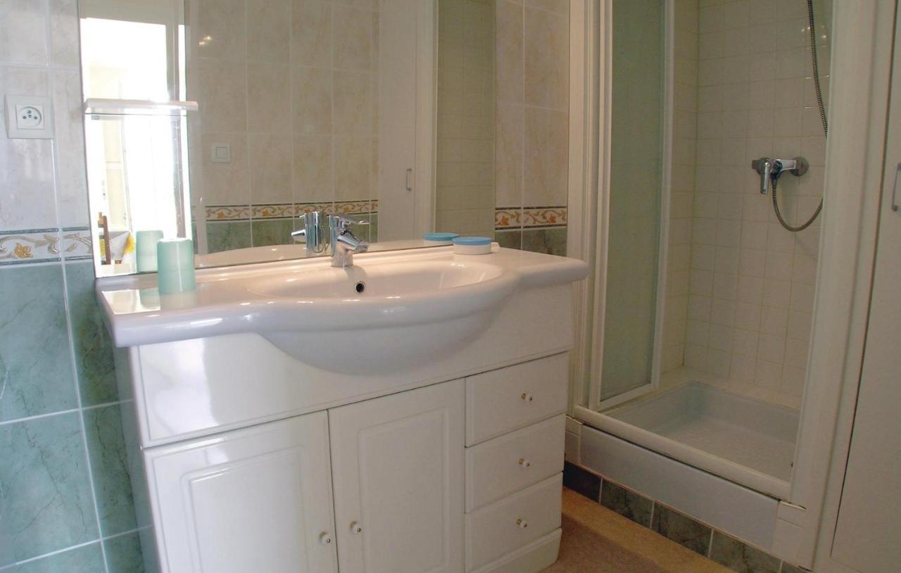 Amazing Apartment In Vaux Sur Mer With Wifi Extérieur photo